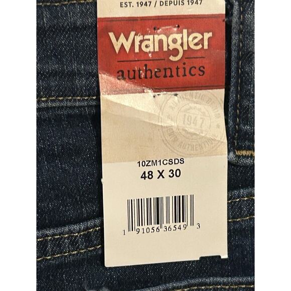 NWT Wrangler 48 x 30 Denim Medium Wash Jeans - Picture 3 of 5